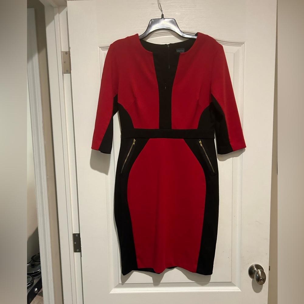 Gabby Skye red and black dress size 10. 3/4 sleeve, cocktail, Christmas, New